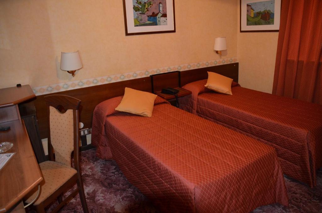 Hotel Milano Trieste Esterno foto